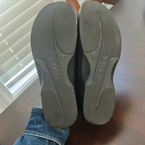 NAOT Womens Black Leather Closed Toe Comfort Mule Wedge Slip On Shoes Size 42 - Picture 8 of 15